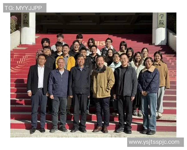 重磅专题:探索成都篮球队在战术与管理上的全面转型与创新之路 重磅专题:探索成都篮球队在战术与管理上的全面转型与创新之路