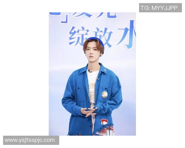 鹿晗领衔足球明星赛精彩对决球场上演青春热血与激情碰撞 鹿晗领衔足球明星赛精彩对决球场上演青春热血与激情碰撞