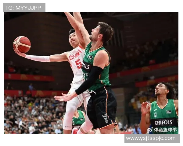 广州篮球队战术变革引发热议球迷与专家共同探讨未来发展方向 广州篮球队战术变革引发热议球迷与专家共同探讨未来发展方向