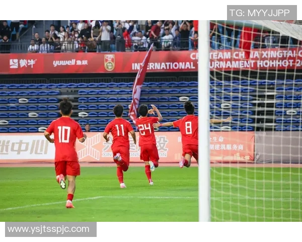 广州足球队配合排名创新高引发热议球迷期待新赛季表现