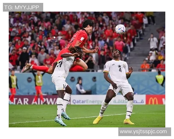 成都足球队在世界杯预选赛中以64分领跑积分榜展现强劲实力 成都足球队在世界杯预选赛中以64分领跑积分榜展现强劲实力