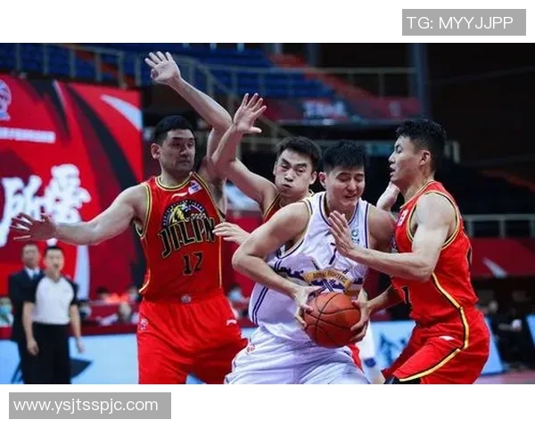 深圳羽毛球队以76分领跑世锦赛积分榜展现强劲实力 深圳羽毛球队以76分领跑世锦赛积分榜展现强劲实力